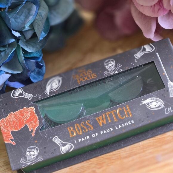 NIB! Hocus Pocus Falsies - Picture 3 of 10